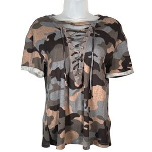 BKE Buckle XS Camo Lace Up Cut Out T-Shirt Short Cuffed Sleeve Top Brown Gray XS